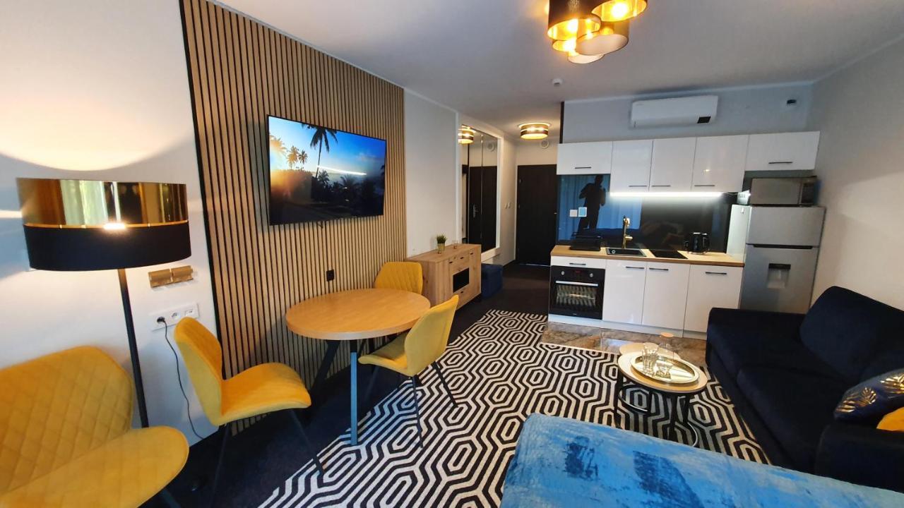 Gold Horizon Apartament Solny Resort Z Klimatyzacja I Garazem Kolobrzeg Luaran gambar